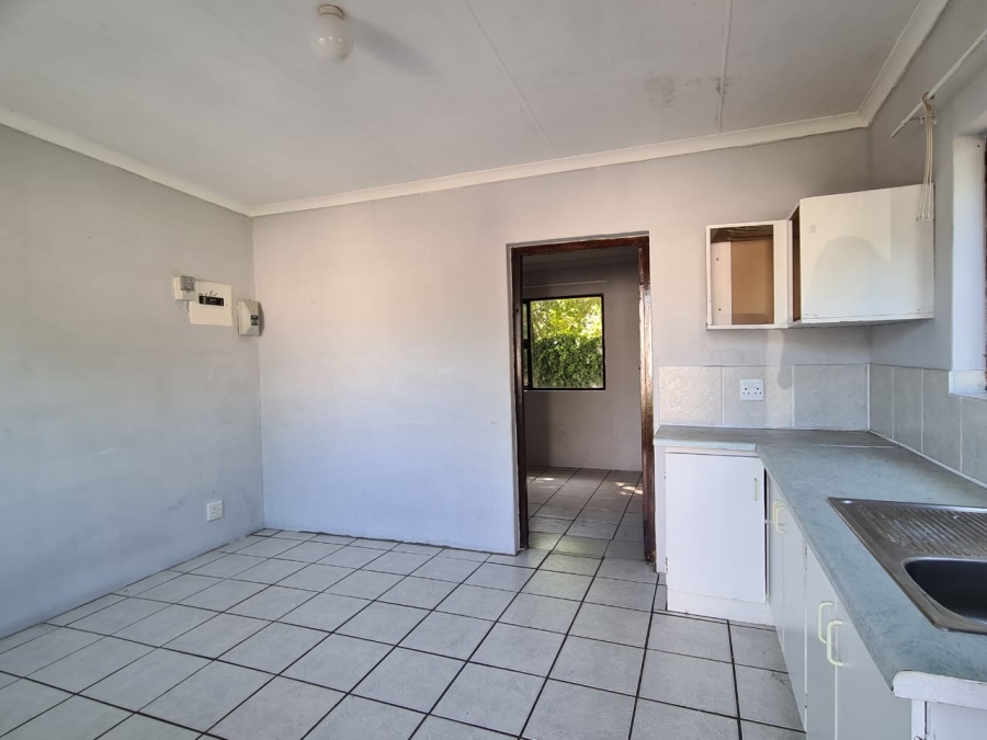 10 Bedroom Property for Sale in West Bank Eastern Cape